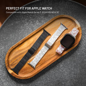Remienok FIXED Resin Strap na Apple Watch 44/45/46/49mm čierny

 obrázok produktu 1 z 6