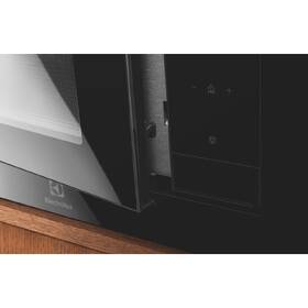 Mikrovlnná rúra Electrolux LMS4253TBH čierna

 obrázok produktu 3 z 6