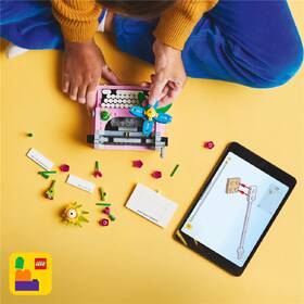 Stavebnica LEGO® Creator 3 v 1 31169 Písací stroj s kvetmi 

 obrázok produktu 4 z 9