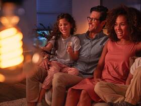 LED žiarovka Philips White Filament, E27, 7W 

 obrázok produktu 6 z 7