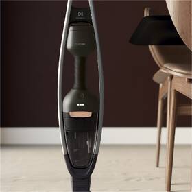 Tyčový vysávač Electrolux PQ91-50MB bronzový

 obrázok produktu 4 z 15