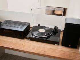 Gramofón Yamaha TT-S303 čierny

 obrázok produktu 7 z 7