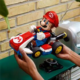 Stavebnica LEGO® Super Mario™ 72037 Mario Kart™: Mario a Standard Kart 

 obrázok produktu 7 z 9