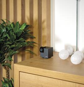 IP kamera EMOS GoSmart IP-110 CUBE, Wi-Fi čierna

 obrázok produktu 12 z 14