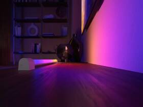 Stolové svietidlo Philips Play Gradient Light Tube compact biele

 obrázok produktu 8 z 8