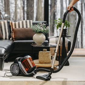 Podlahový vysávač Adler AD7065 

 obrázok produktu 12 z 12