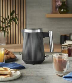 Rýchlovarná kanvica RUSSELL HOBBS 26750-70 Brontë Black čierna

 obrázok produktu 10 z 15