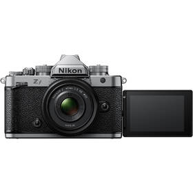 Digitálny fotoaparát Nikon Z f + 40 mm SE + puzdro strieborný

 obrázok produktu 4 z 10