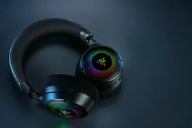 Headset Razer Kraken V4 čierny

 obrázok produktu 11 z 15