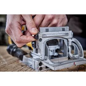Lamelovacia fréza Dewalt DCW682N (bez baterie) 

 obrázok produktu 10 z 11
