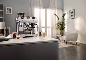 Pákový kávovar De'Longhi EC 9885.M nerez

 obrázok produktu 11 z 12