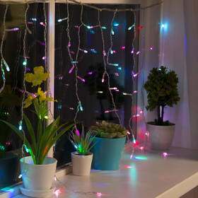 Vianočné osvetlenie ColorWay vnútorné, 100 LED, 3× 0,6m, IP20, USB, viacfarebné 

 obrázok produktu 10 z 10