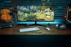 Klávesnica Logitech G915 X Lightspeed TKL Wireless, US layout biela

 obrázok produktu 4 z 5