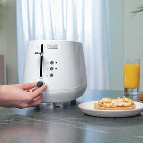 Hriankovač De'Longhi CTY2103.W biely

 obrázok produktu 8 z 10