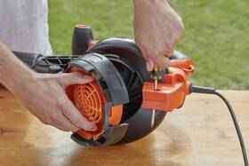 Vysávač lístia Black-Decker BEBLV300 

 obrázok produktu 1 z 7