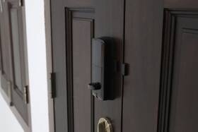 Zámok Igloohome Smart Deadbolt 2S čierny

 obrázok produktu 7 z 8