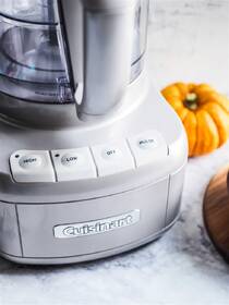 Kuchynský robot Cuisinart FP8SE 

 obrázok produktu 6 z 12