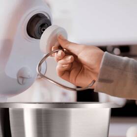 Kuchynský robot Bosch MUMS2EW00 biely

 obrázok produktu 4 z 18