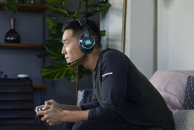 Headset JBL Quantum 810 čierny

 obrázok produktu 9 z 9