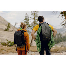 Batoh Peak Design Outdoor Backpack 25L čierny

 obrázok produktu 11 z 11