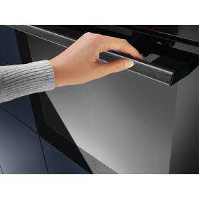 Rúra Electrolux EOB8S39WZ čierna

 obrázok produktu 6 z 9