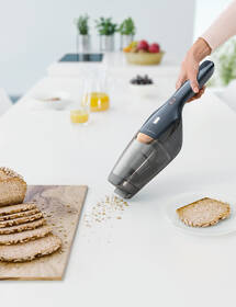 Tyčový vysávač Electrolux EERC75DB modrý

 obrázok produktu 4 z 4