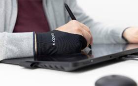 Rukavice Wacom Drawing Glove čierne

 obrázok produktu 2 z 2
