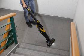 Tyčový vysávač Sencor SVC 0741YL-EUE3 

 obrázok produktu 13 z 18