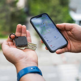 Lokátor FIXED Tag s podporou Find My čierny

 obrázok produktu 9 z 11