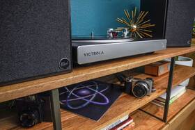 Gramofón Victrola VPT-2500 Hi-Res Carbon čierny/strieborný

 obrázok produktu 9 z 10