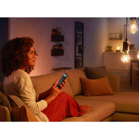 Inteligentná žiarovka Philips Bluetooth Filament, 7W, E27, White 

 obrázok produktu 5 z 6