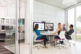 Webkamera Logitech MeetUp čierna

 obrázok produktu 17 z 28