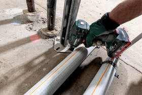 Rázový skrutkovač Metabo SSW 18 LTX 300 BL (bez batérie) 602395840 

 obrázok produktu 1 z 3