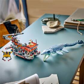 Stavebnica LEGO® Jurassic World  77983 Útok dinosaura mosasaura na loď 

 obrázok produktu 5 z 8