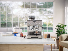 Pákový kávovar De'Longhi EC 9555.M nerez

 obrázok produktu 11 z 13