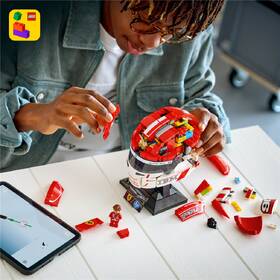 Stavebnica LEGO® Editions 43014 Helma Charles Leclerc ze Scuderia Ferrari HP 

 obrázok produktu 7 z 9