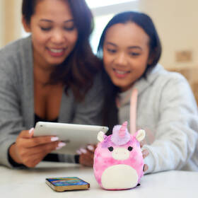 Prenosný reproduktor Lazerbuilt Squishmallows Lola ružový

 obrázok produktu 9 z 12