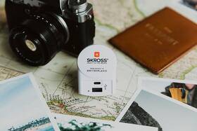 Cestovný adaptér SKROSS nabíjecí, USB-A, USB-C, EU, 27W 

 obrázok produktu 4 z 6