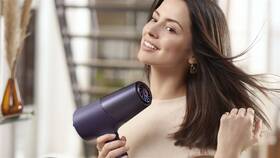 Fén Philips BHD514/00 fialový

 obrázok produktu 2 z 13