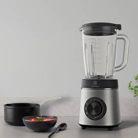 Stolný mixér Electrolux E6TB1-6ST čierny/nerez

 obrázok produktu 6 z 6
