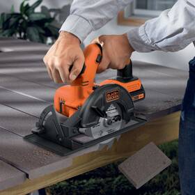 Píla kotúčová Black-Decker BDCCS18N-XJ (bez batérie) 

 obrázok produktu 1 z 2