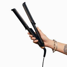 Žehlička na vlasy Remington S6077 ONE Straight & Curl Styler sivá

 obrázok produktu 5 z 14
