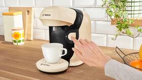 Kapsulový kávovar Bosch TAS117E krémový

 obrázok produktu 5 z 11