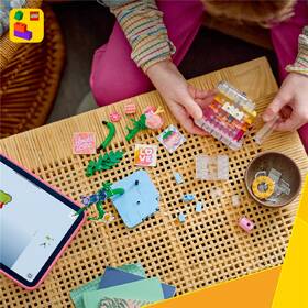 Stavebnica LEGO® Creator 3 v 1 31383 Flakón na parfum zdobený kvetmi 

 obrázok produktu 6 z 8