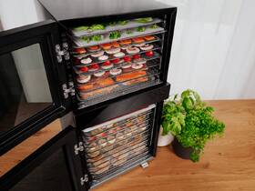 Sušička ovocia Concept SO7000 čierna

 obrázok produktu 10 z 16