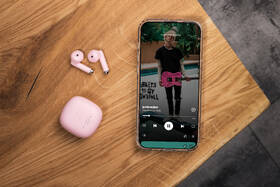 Slúchadlá FIXED Pods ružová

 obrázok produktu 6 z 9