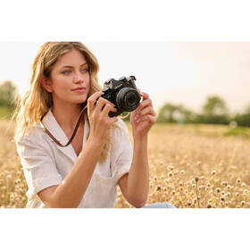 Digitálny fotoaparát Nikon Z f + 40 mm SE čierny

 obrázok produktu 11 z 12