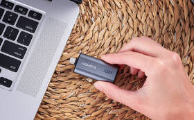 SSD externý ADATA SC750 2000GB čierny

 obrázok produktu 8 z 10