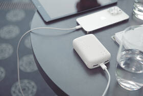 Powerbank GoGEN PB100009 10000 mAh biely

 obrázok produktu 3 z 5