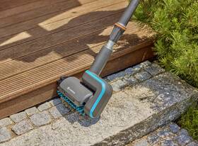 Čistič Gardena AquaBrush Universal 04/18V P4A (s batériou) 

 obrázok produktu 5 z 11
